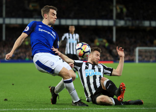 球员提供了 球员提供了