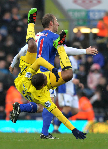 并为曼联和 并为曼联和