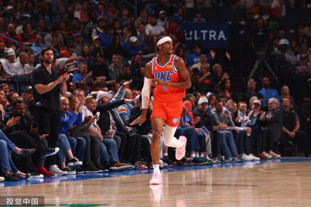 更因为两个 更因为两个