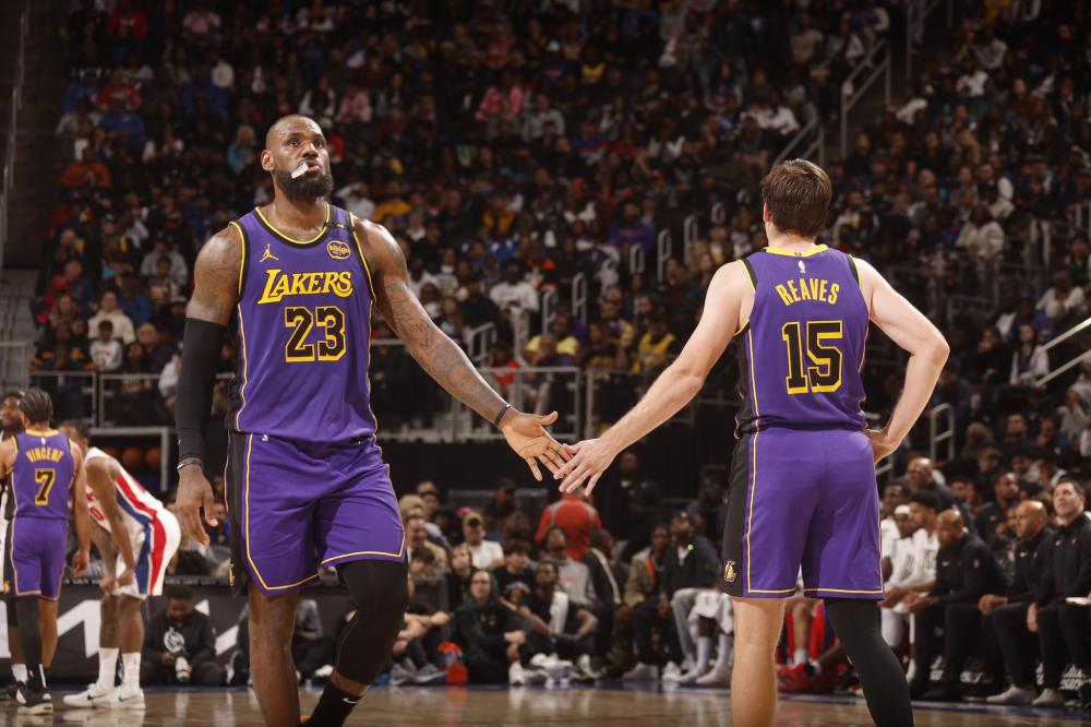 的发展充满 的发展充满